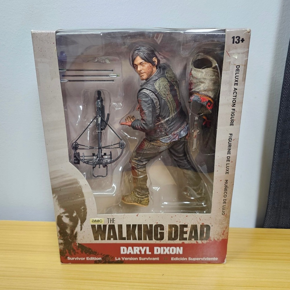 Daryl Dixon 10-inch Bloody Version Walking Dead Survivor Series Mcfarlane Toys